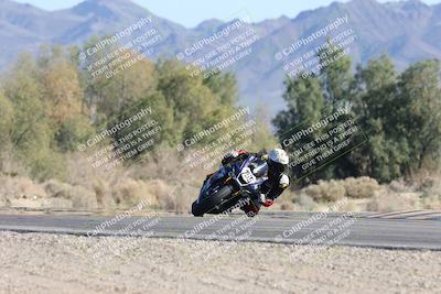 media/Jan-17-2026-CVMA (Sat) [[ab348a895b]]/Race 4-Formula Middleweight/